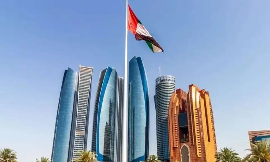 تقرير حول أداء التجارة الخارجية الإماراتية في النصف الأول من عام 2024