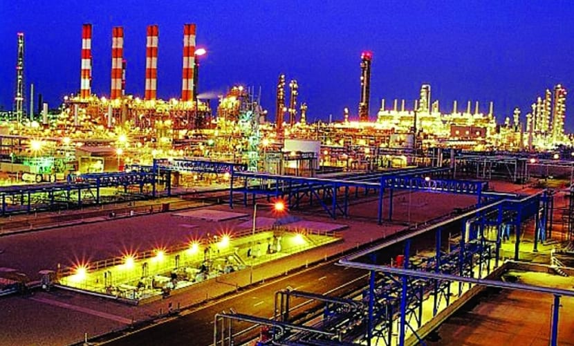 أداء شركات البتروكيماويات المدرجة في سوق الأسهم السعودية خلال النصف الأول من 2024