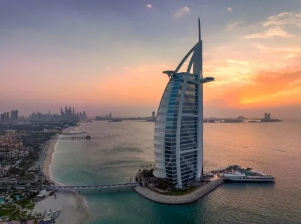 زوار مدينة دبي خلال النصف الأول 2024