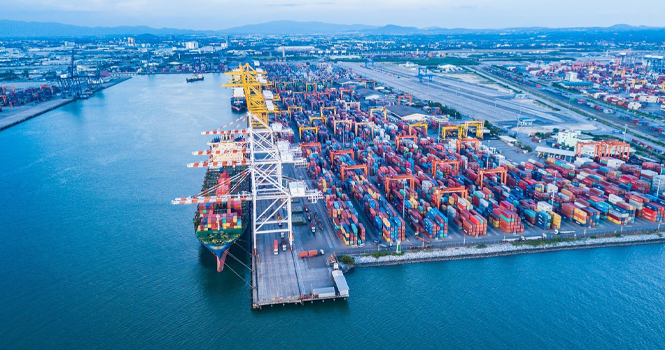 الدول العربية الأكثر تصديرًا للسلع والخدمات في العالم