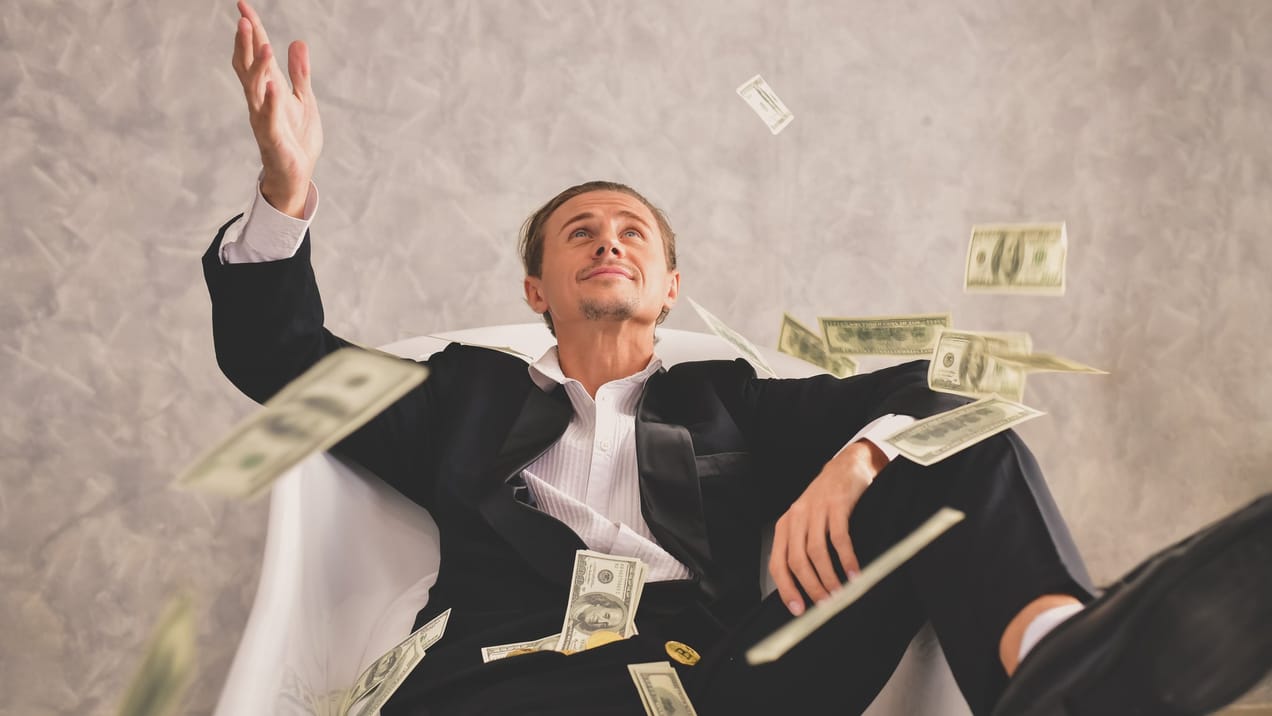 حجم ثروات 10 أثرياء حول العالم لعام 2024