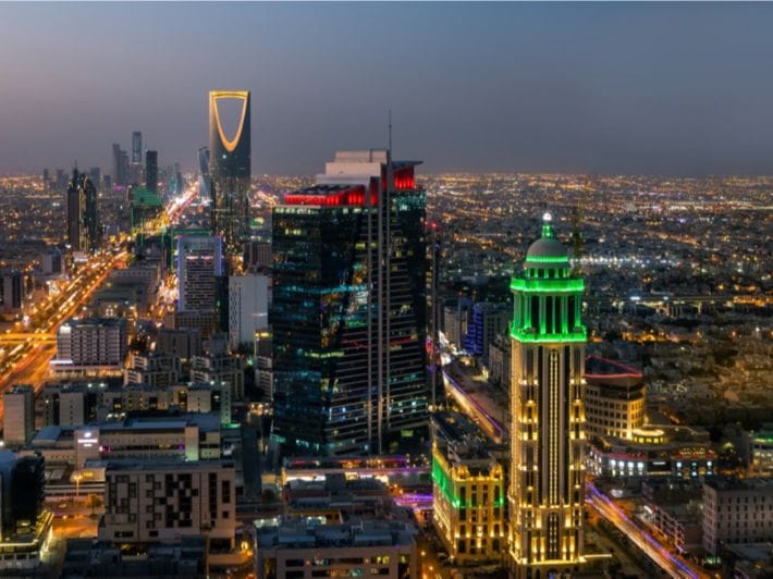 وقعات 5 مؤسسات دولية لمعدل نمو الاقتصاد السعودي لعامي 2024 و2025