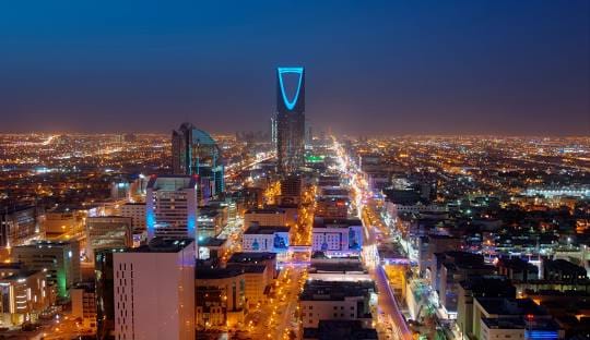 أعلى 6 دول ضخت استثمارات مباشرة في السعودية حتى بداية 2024